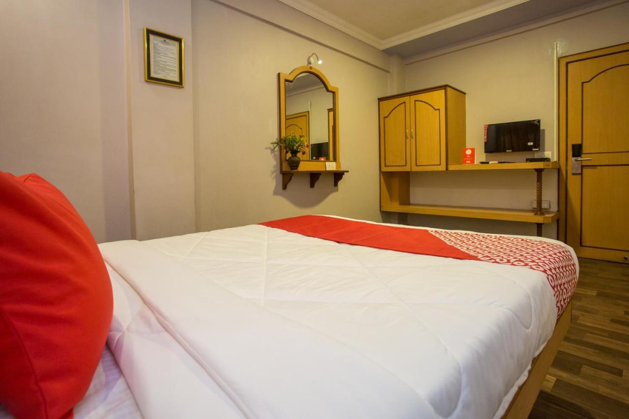 Oyo Hotel Padma Krishna Near Lal Mahal Pune Exterior photo